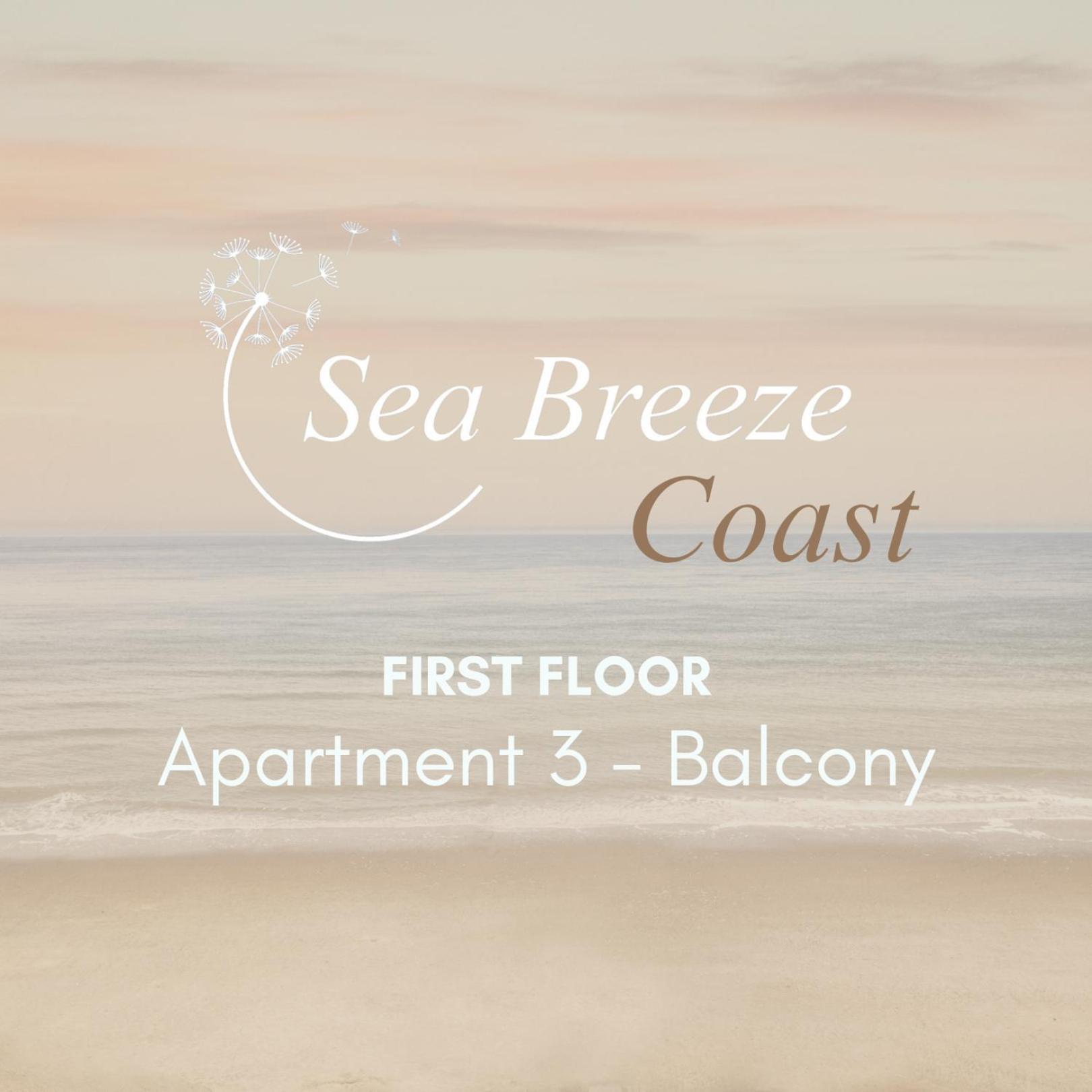 Sea Breeze - Coast Apartment Борнмът Екстериор снимка